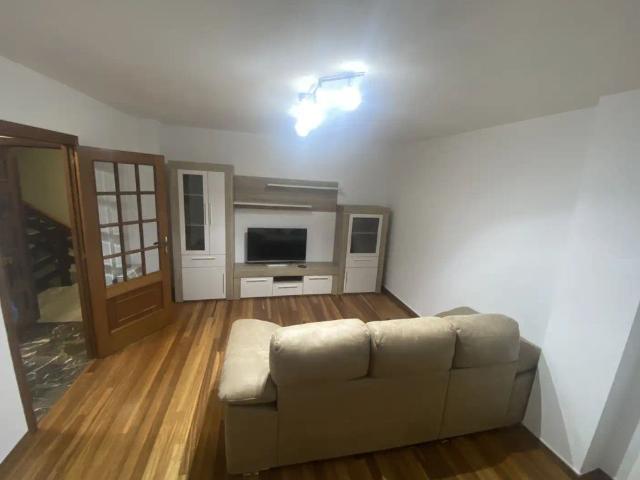 Apartamento en alquiler en A Virxe do Camiño, Pontevedra