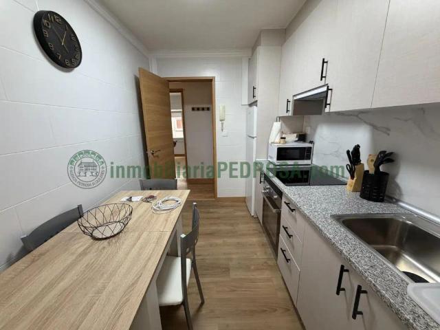 Apartamento en alquiler en A Virxe do Camiño, Pontevedra