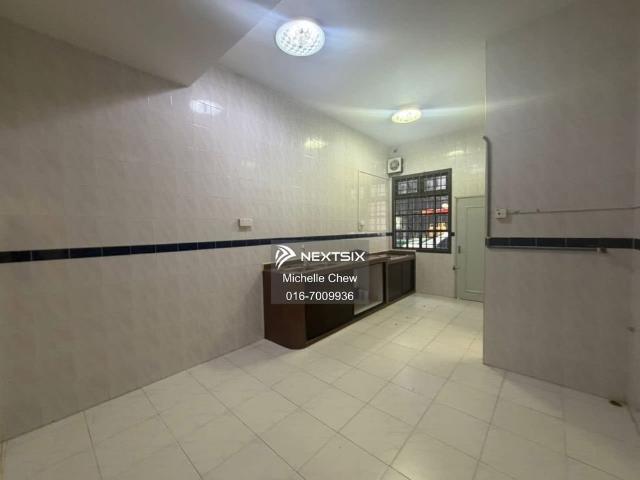 House for rent in Pekan Nanas, Johor