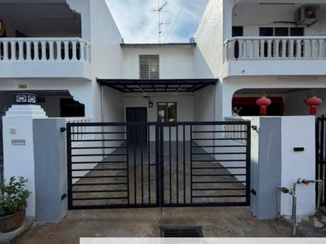 House for sale in Pontian, Johor