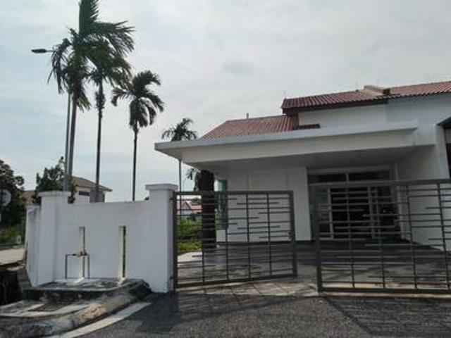 House for sale in Pontian, Johor