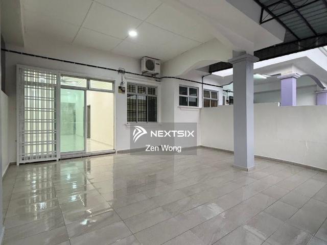 Residential House for sale in Pontian
