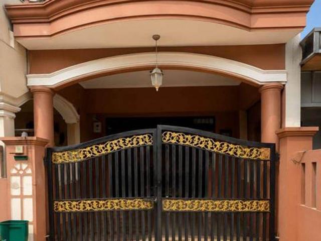 Terraced House for sale in Pekan Nanas, Johor