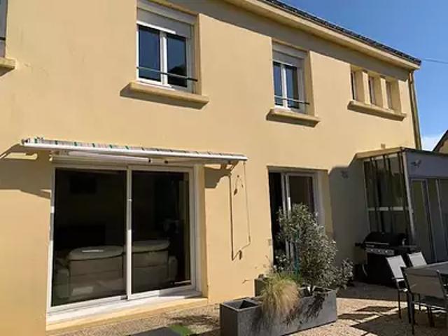 Maison vente à Pontivy, Bretagne