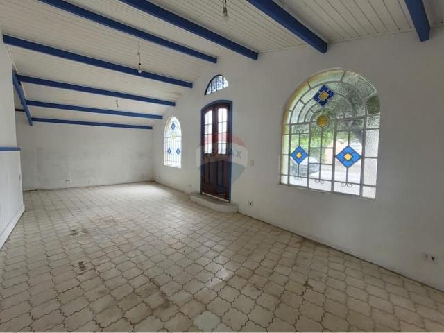 Casa aluguel em Região Imediata de Caraguatatuba-Ubatuba-São Sebastião, Região Metropolitana do Vale do Paraíba e Litoral Norte