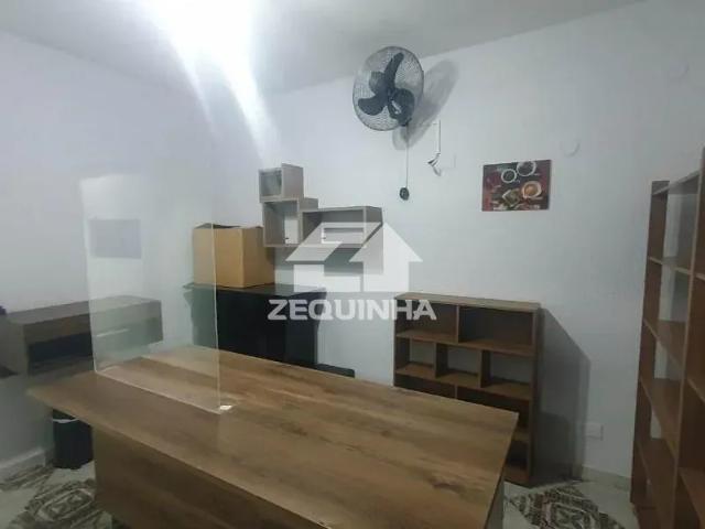 Ponto Comercial aluguel em Região Imediata de São Paulo, Região Metropolitana de São Paulo