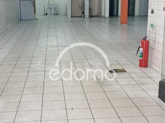 Ponto Comercial aluguel em Região Imediata de São Paulo, Região Metropolitana de São Paulo