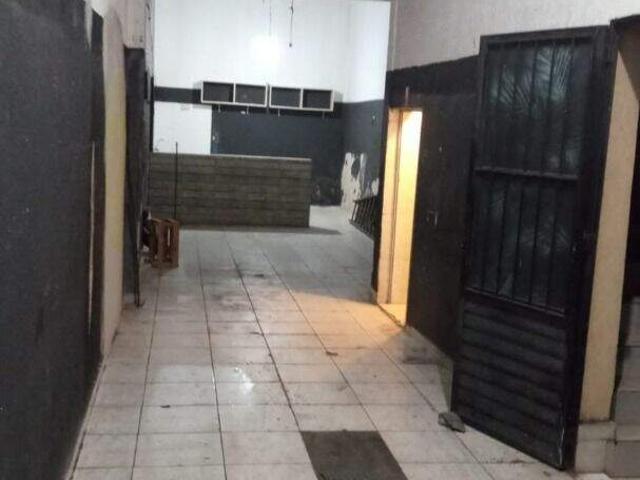 Ponto Comercial aluguel em Região Imediata de São Paulo, Região Metropolitana de São Paulo