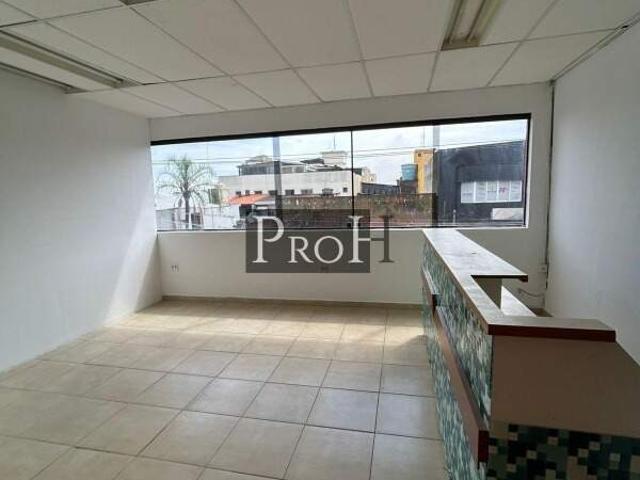 Ponto Comercial aluguel em Região Imediata de São Paulo, Região Metropolitana de São Paulo