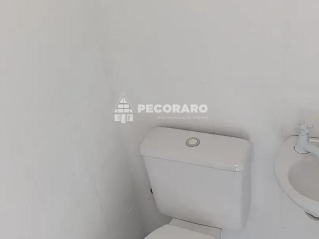 Ponto Comercial aluguel em Região Imediata de São Paulo, Região Metropolitana de São Paulo