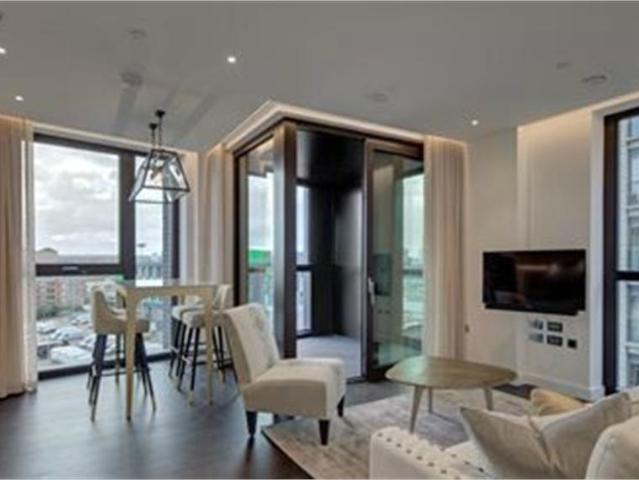 Apartment for rent in Nine Elms, Greater London