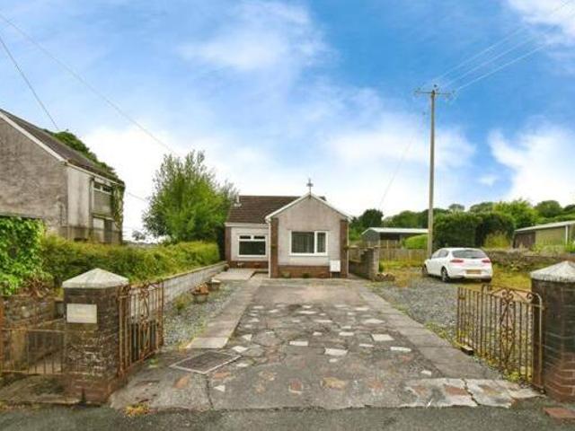 House for sale in Llanelli, Wales