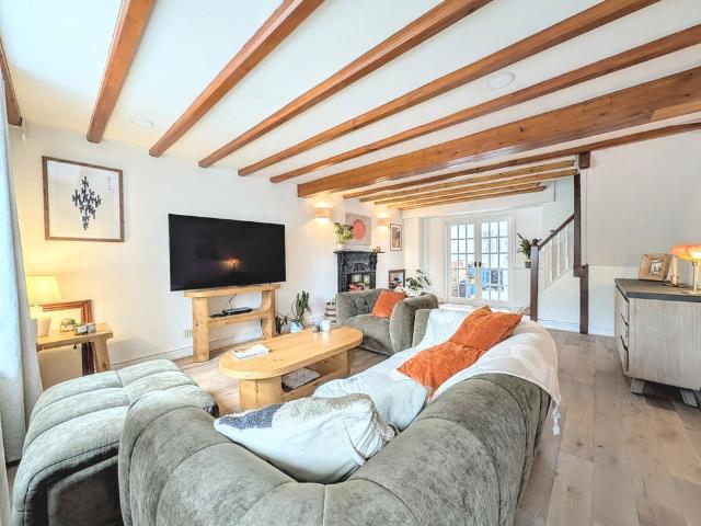 House for rent in Groes-faen, Wales
