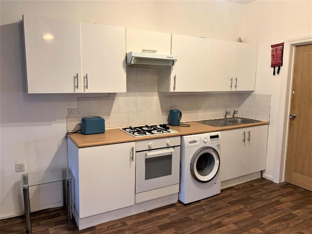 Apartment for rent in St Martins, Caerphilly