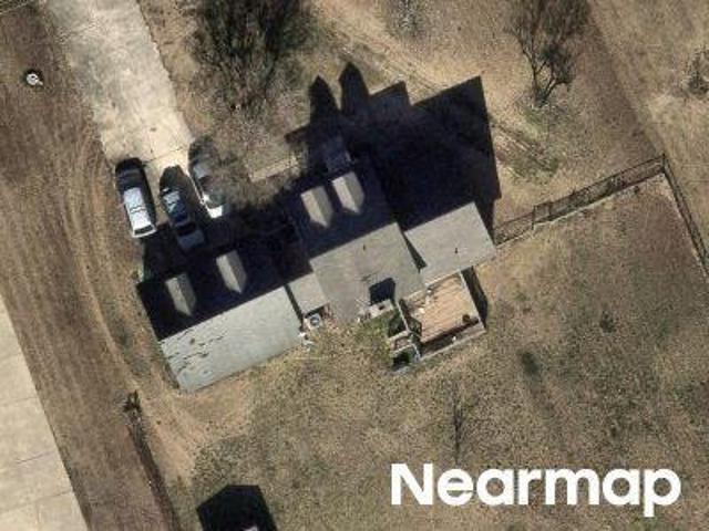House for sale in Clayton