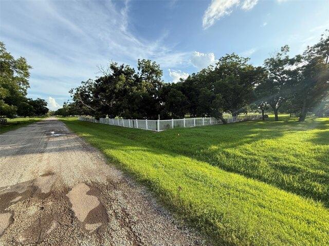 Land for sale in Simonton, Texas
