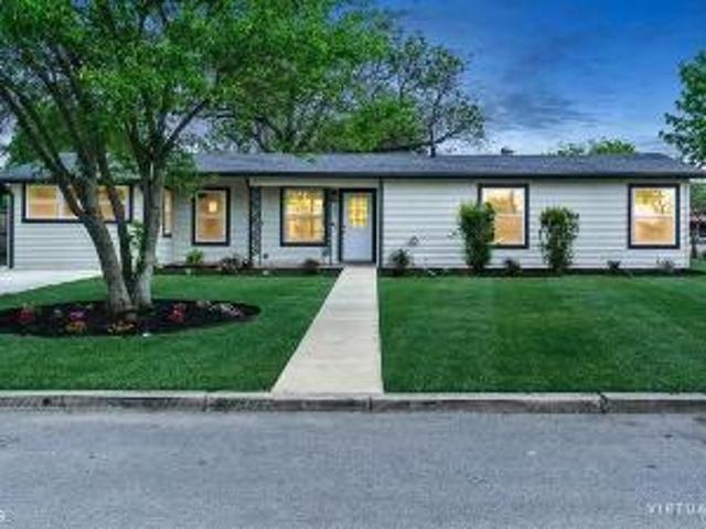House for sale in San Antonio