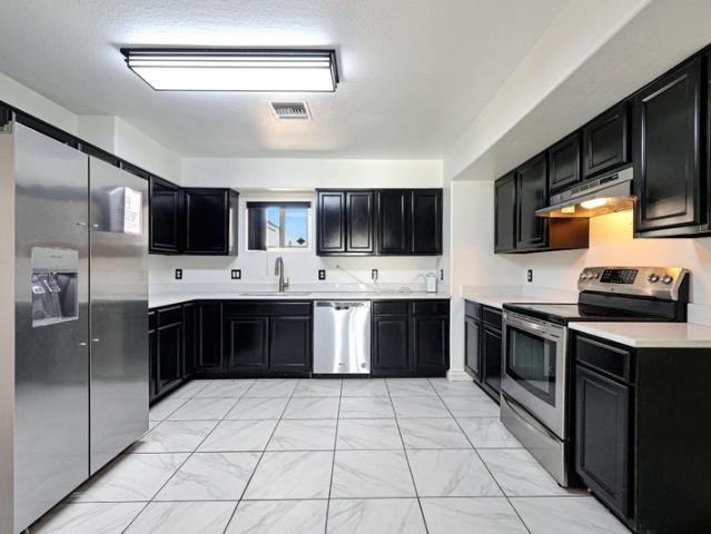Room for rent in Laveen, Arizona