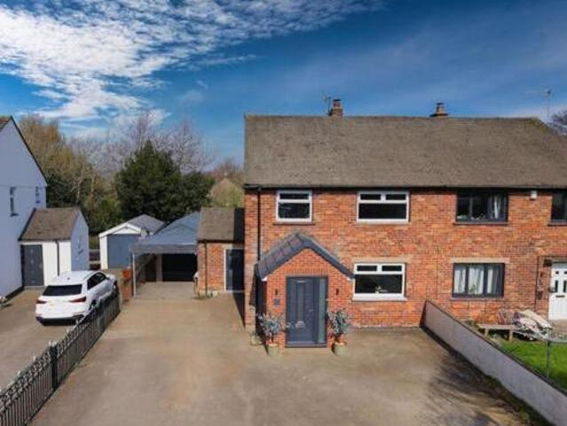 House for sale in Otley, West Yorkshire