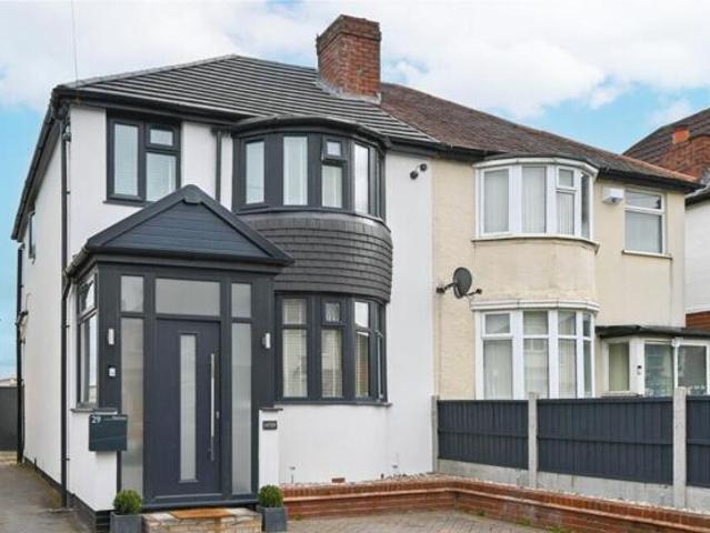 House for sale in Oldbury, West Midlands