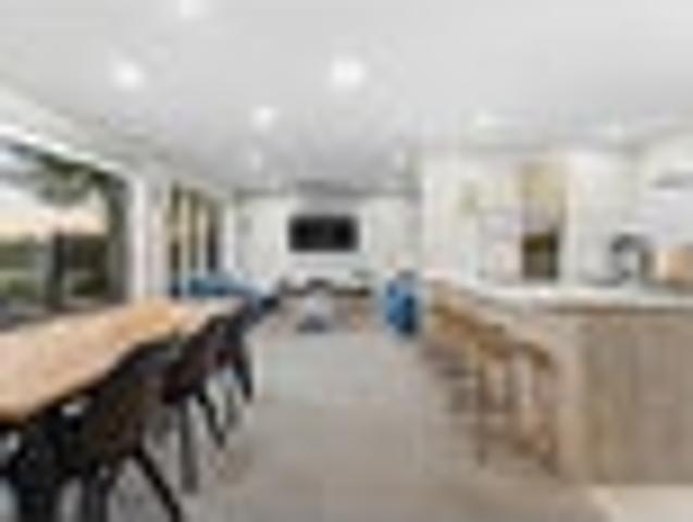 House for sale in Whangaparaoa