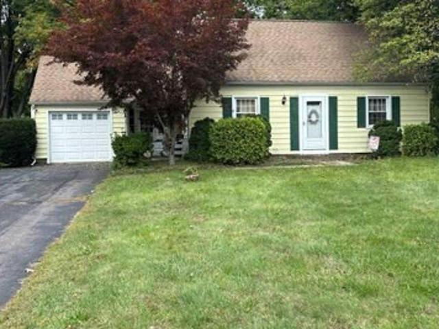 House for sale in North Haven, South Central Connecticut Planning Region