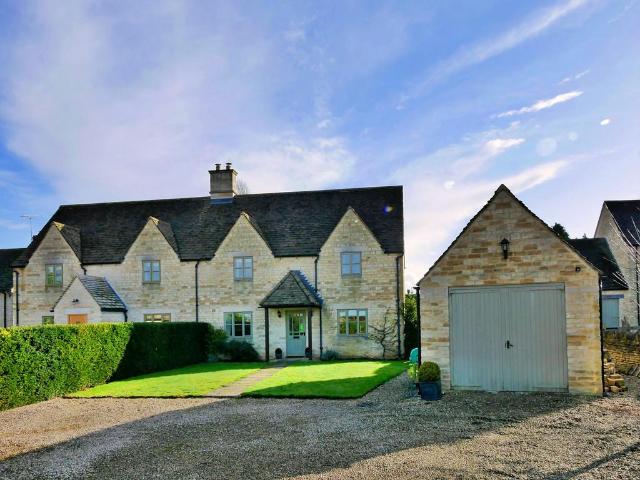 House for rent in Fossebridge, Gloucestershire