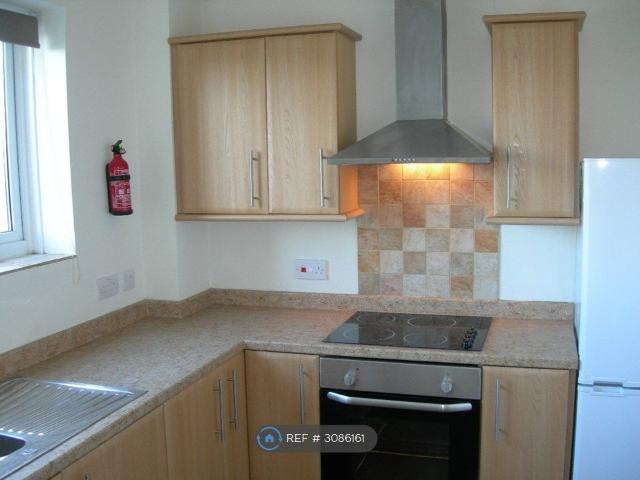 Apartment for rent in Branksome, Poole