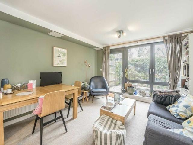 Apartment for rent in Cat Hill, Isle Of Man