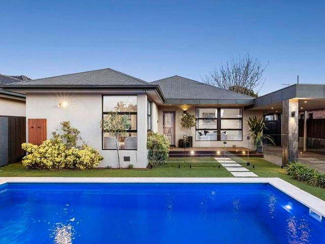 House for sale in Moorabbin