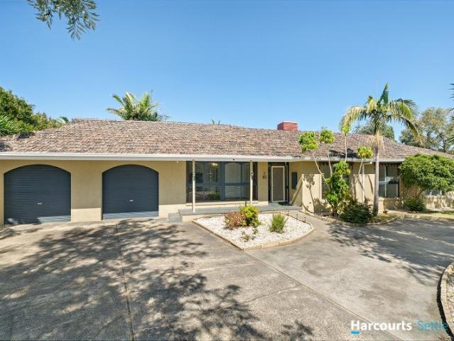 House for sale in Carrum Downs, Melbourne