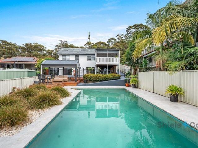 House for sale in Charlestown, Newcastle-Maitland