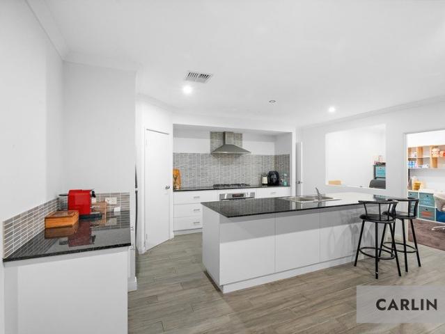 House for sale in Beeliar, Western Australia