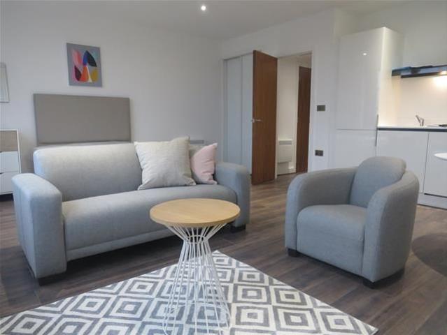 Studio for rent in Jewellery Quarter, Isle Of Man