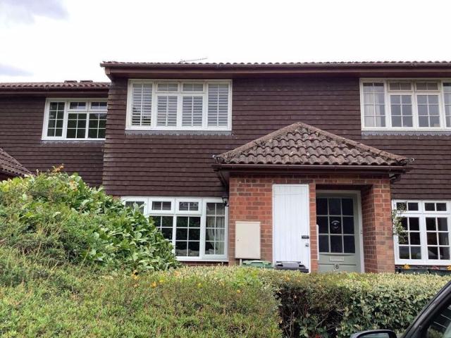 House for rent in Heol-las, Surrey