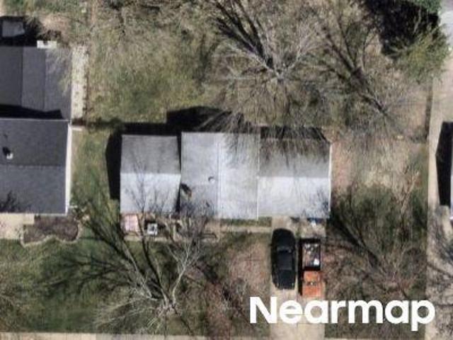 House for sale in Willoughby