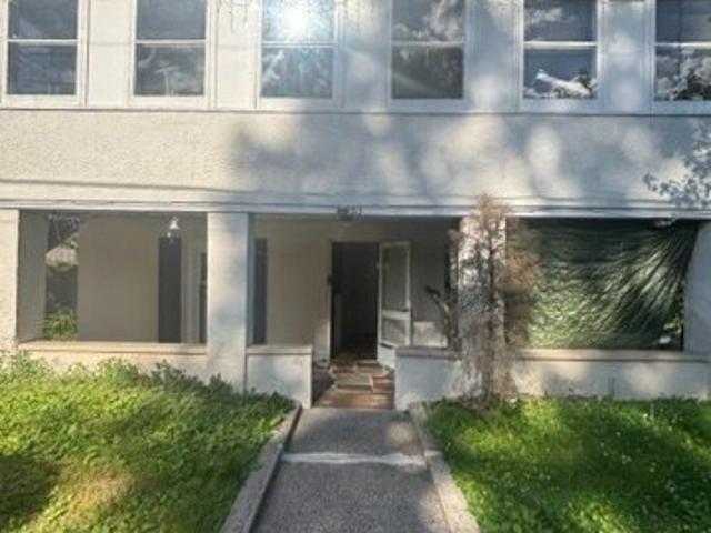 House for sale in Stirling, New Jersey