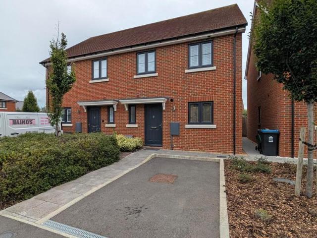 House for rent in Middle Deal, Ash