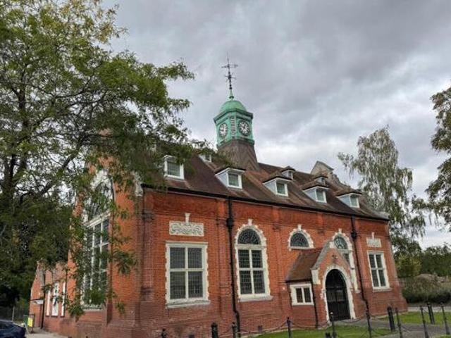 House for rent in Lyons, Greater London