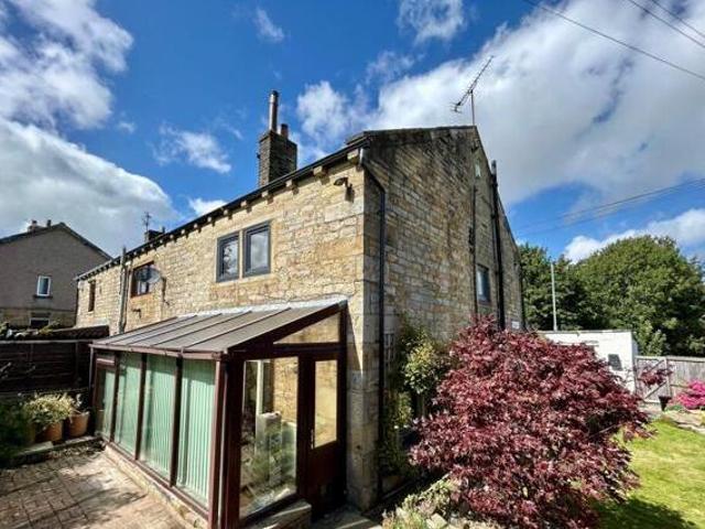 House for sale in Slack Side, West Yorkshire