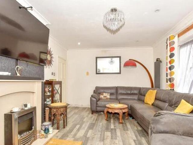 House for sale in Hampshire