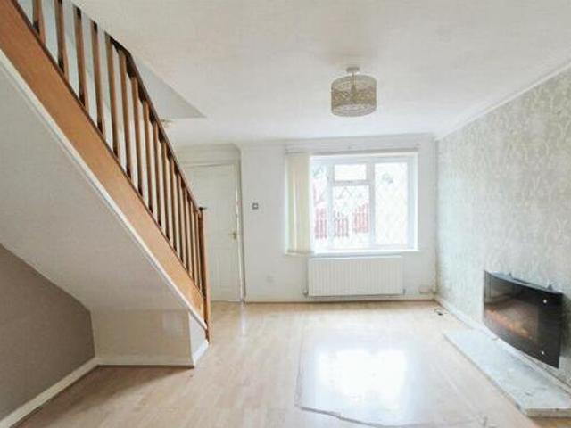 House for sale in Cudworth, South Yorkshire