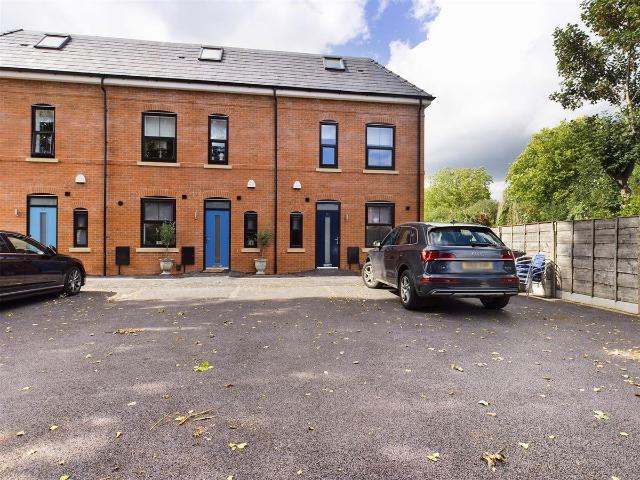 House for rent in Trafford Park, Greater Manchester