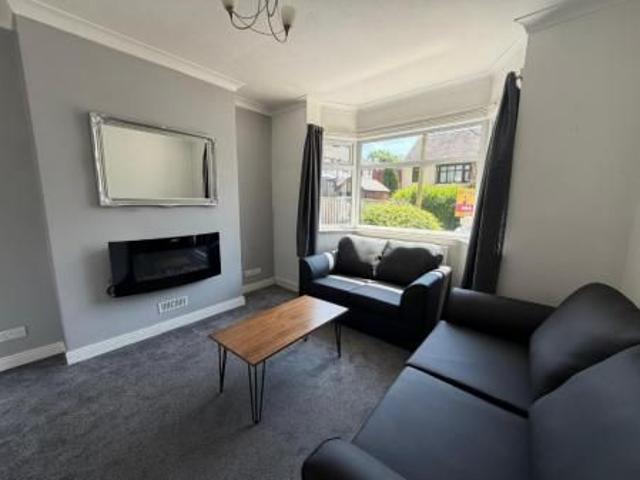 Room for rent in The Brampton, Butterton