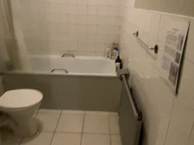 Room for rent in Poplar Grove, Greater London
