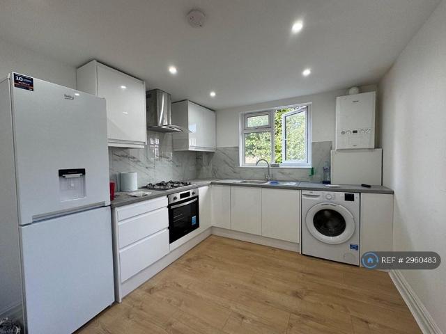 Apartment for rent in Loughborough Junction, Greater London