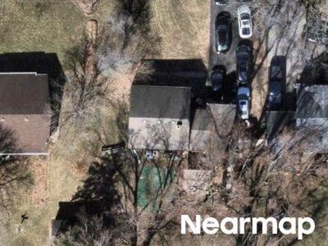 House for sale in Mchenry, Illinois