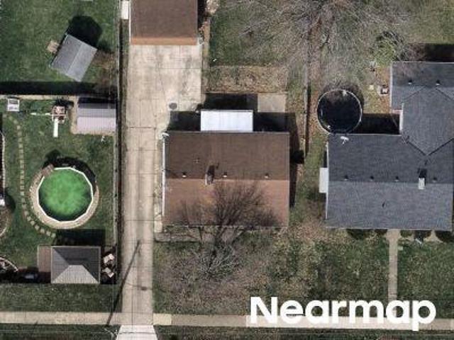 House for sale in Elyria, Ohio