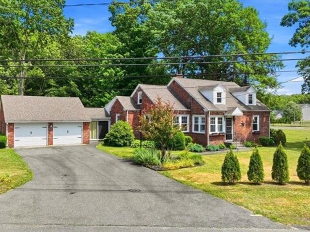 House for sale in Hampden, Massachusetts