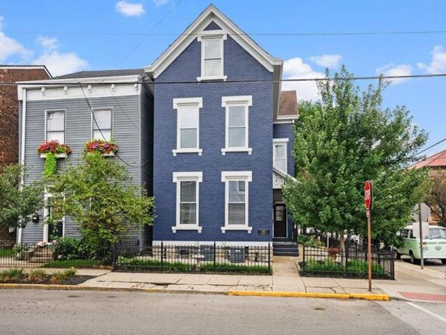 House for sale in Bellevue, Kentucky